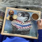 Alex Clark, podstawka pod laptopa, kot na koszu z praniem, LP01