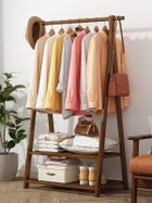 Bambusowy wolnostojący, trapezowy, wieszak na ubrania z 2-poziomowymi półkami, długość 86 cm