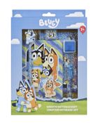 Bluey, zestaw kreatywny z notatnikiem, ołókiem, długopisem, stempelkiem i naklejkami