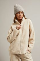 Czapka damska, beżowa, Moodo