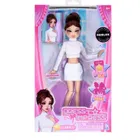 Dress To Impress, Roblox, Lana, lalka z kodem do gry