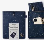 If, Bookaroo Books & Stuff, etui na książkę, księżyc