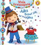 Julia bawi się w magika. Mała dziewczynka