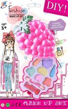 Merkpol, zestaw do makijażu w kształcie kiści winogron