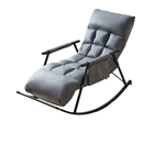 Pojedynczy fotel bujany z czarną metalową podstawą, szary