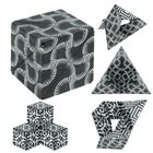 Smiki, magiczna kostka, łamigłówka