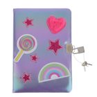 Smiki, pamiętnik zamykany na kłódkę, holo