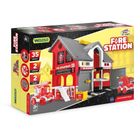 Wader, Play House, remiza strażacka