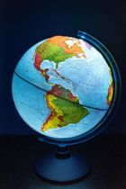 Alaysky, globus o średnicy 25 cm z mapą fizyczną, polityczną i aplikacją