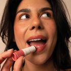 Attitude, Oceanly, błyszczyk do ust, Ginger, 3,4 g