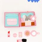 Jolly Designs. Mała Księżniczka. Książeczka sensoryczno-manipulacyjna