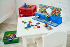 LEGO, duża gablota na klocki i minifigurki, czerwona