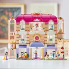 LEGO Friends, Grand Hotel w mieście Heartlake, 42704