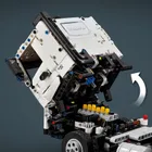 LEGO Technic, Ciężarówka Volvo FMX i koparka EC230 Electric, 42175