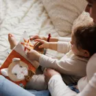 BabyOno, Cow Bingo, książeczka sensoryczna