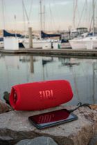 JBL, Charge 5, głośnik bezprzewodowy, czerwony