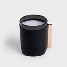 Homla, Sleek Leather, świeca zapachowa, Amber Musk, 225 G