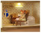 Sylvanian Families, miejski domek z oświetleniem, zestaw prezentowy z figurkami i mebelkami, 2747
