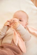 Kaloo, Lapinoo, Królik, zestaw prezentowy 3w1: komforter + gryzak + buciki, brzoskwiniowy