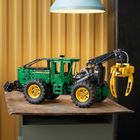 LEGO Technic, Ciągnik zrywkowy John Deere 948L-II, 42157