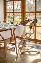 Leander, Newborn Seat, noworodkowe siedzisko do krzesełka do karmienia Louie i Classic, mocca