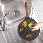 Vilde, patelnia do jajek, granitowa, 7 otworów, Black&Wood, 26 cm