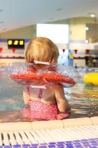 Baby Swimmer, dmuchany kołnierz do pływania z grzechotką, okrągły, 6-36 kg