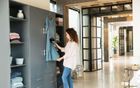 Philips, parownica do ubrań, GC362/80, 1300W, czarny
