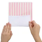 MGA's Miniverse, Make It Mini, Hello Kitty, Sanrio Playset, kawiarenka, zestaw z mini akcesoriami