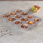 Berlinger Haus, forma tytanowa do 12 muffinek, taupe
