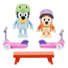 Bluey, Jazda na hulajnodze, zestaw figurek, 2 szt.