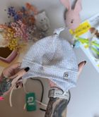 Czapka dziecięca, wiązana, szara, Iltom