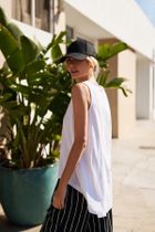 Czapka z daszkiem damska, czarna, Moodo