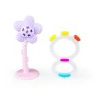 GiliGums, zestaw startowy: gryzak i grzechotka, fioletowy