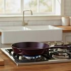 Hage, emaliowana patelnia żeliwna, fioletowa, 26 cm