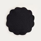 Homla, Alven, maty stołowe, czarne okrągłe z pikowaniem, 38 cm, 2 szt.