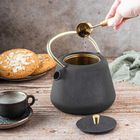 Kinghoff, zaparzacz żeliwny imbryk z filtrem, 1l