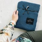 LullaLove, całoroczny koc bambusowo-bawełniany, skandynawski splot, granatowy, 120-100 cm