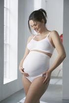Medela, pas ciążowy, biały, rozmiar S