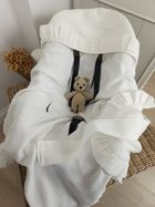MimiNu, otulacz do wózka, fotelika samochodowego, 90-90 cm, falbanka, muślin, śmietanka, TOG 0.5-1.0