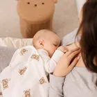 MiniAnia, pieluszki muślinowe, kreszowane, miś + beż, 60-75 cm, 2 szt.