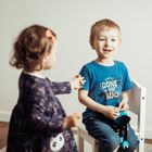 Mom's Care, jednorożec, wibrująca maskotka sensoryczna, różowa