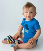 Mom's Care, Tymek, piszczek z gryzakiem, kontrastowa zabawka sensoryczna