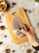 Rękawiczki dziecięce na sznurku, beżowe, Iltom