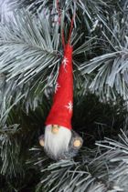 Saska Garden, zawieszka skrzat, czerwony