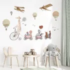 Sipo, naklejki na ścianę do pokoju dziecięcego, Żyrafa i zwierzątka na rowerze