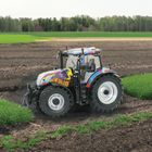Tomy, New Holland T7.300, traktor, pojazd plastikowy