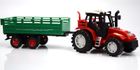 Traktor z przyczepą