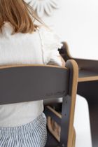 tupti.wood, biurko i krzesełko regulowane, szare