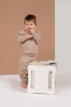 tupti.wood, Smally, 2w1: krzesełko, stolik